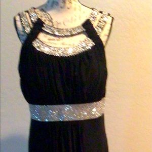 Size 3x formal dress black with rhinestone collar